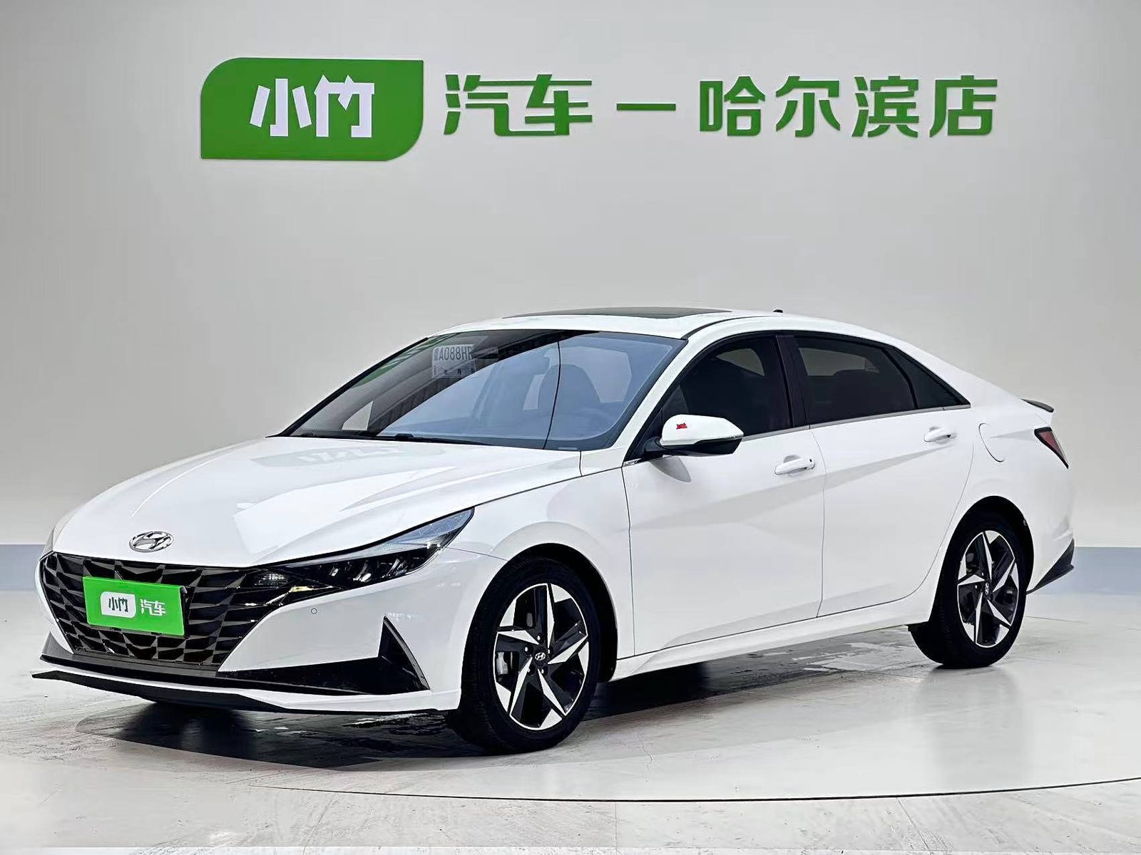 Hyundai Elantra 