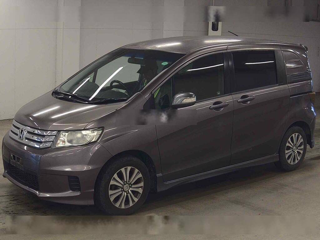 Honda Freed Spike