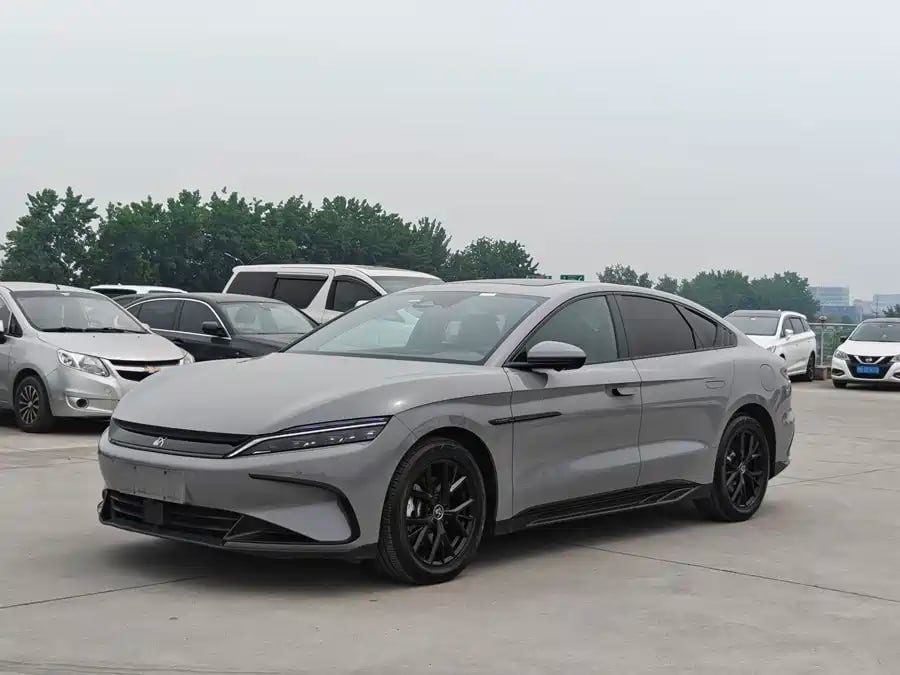 Byd Han ( dm-i )