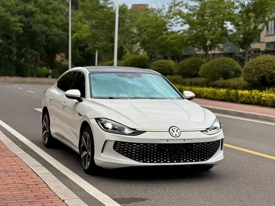 Volkswagen Lamando L